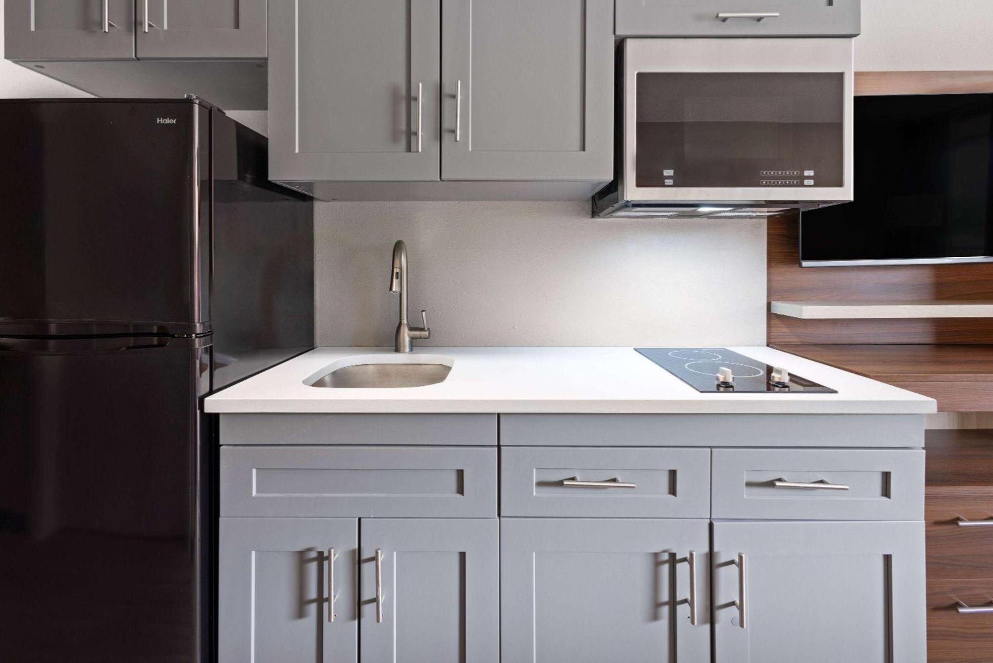 Hawthorn Extended Stay By Wyndham Columbia-Ft Jackson 외부 사진