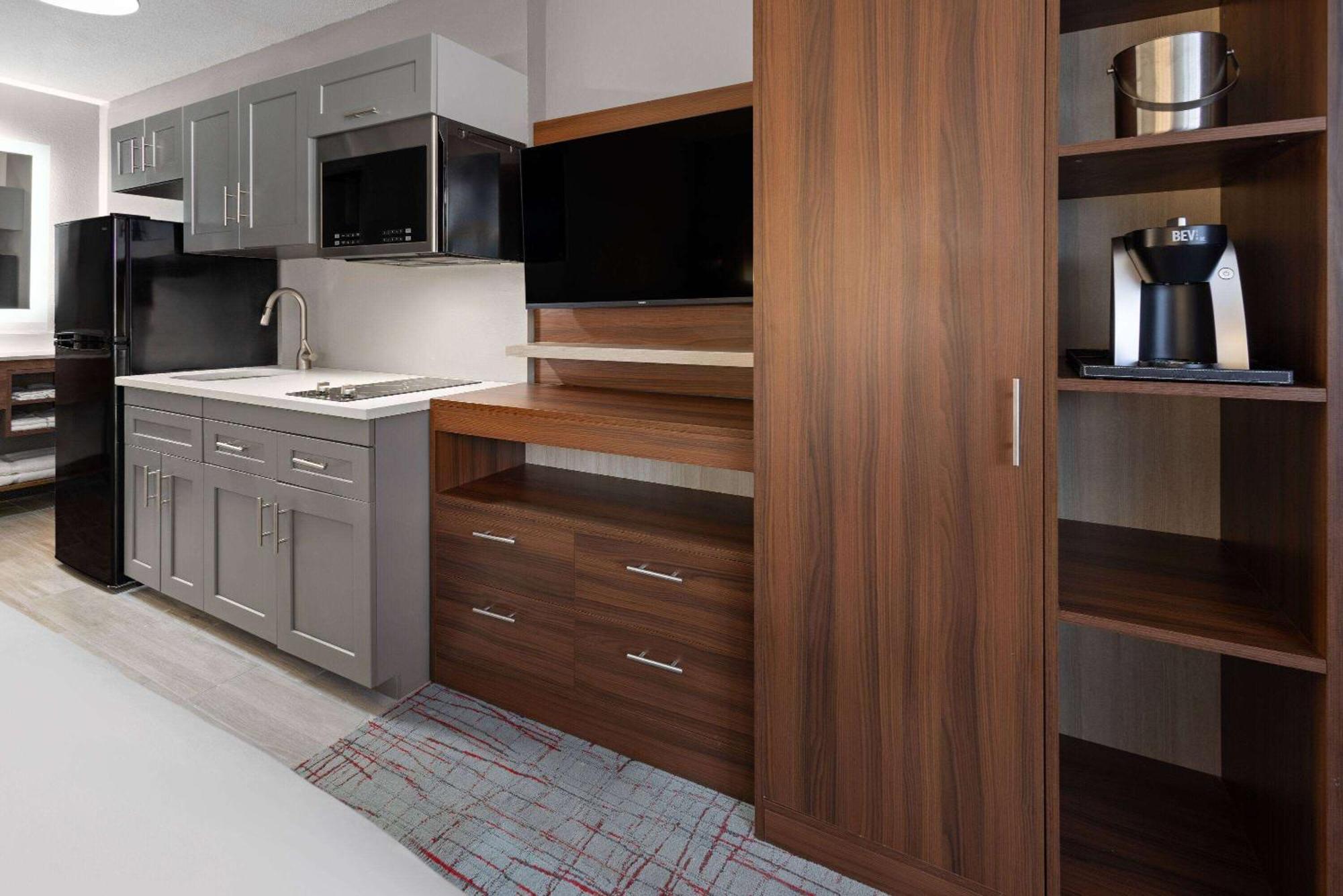 Hawthorn Extended Stay By Wyndham Columbia-Ft Jackson 외부 사진